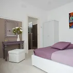 Bed & Breakfast Dimora Delle Emme 3*